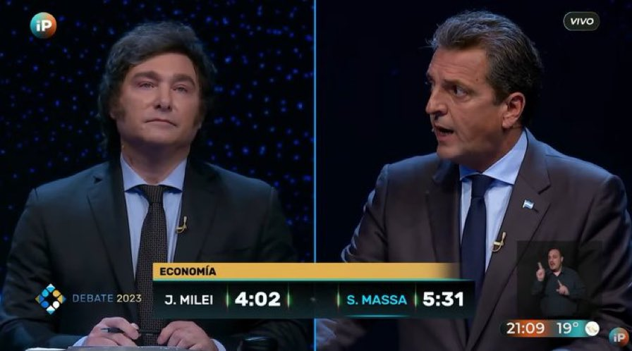 - Javier Milei: *explica todo* 

- Massa: te lavas el culo después de cagar ¿SI O NO?