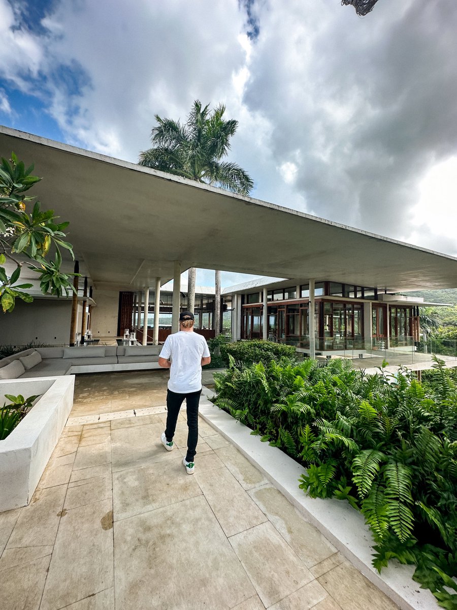 Thank you Dominican 🇩🇴 it was beautiful!

#VB77 <a href="/tiffanycromwell/">Tiffany Cromwell OLY</a>