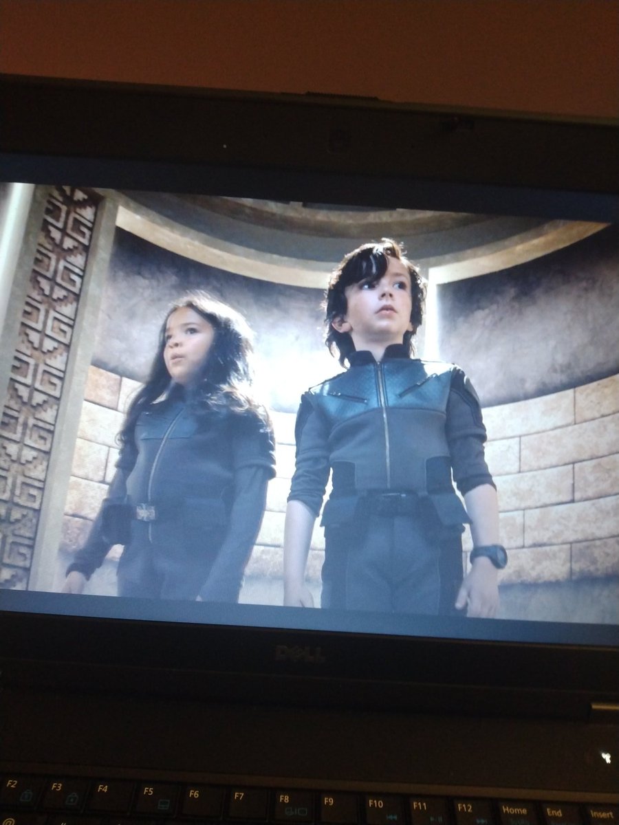 MandyMiracle1's tweet image. I am watching a movie called #spykidsarmageddon