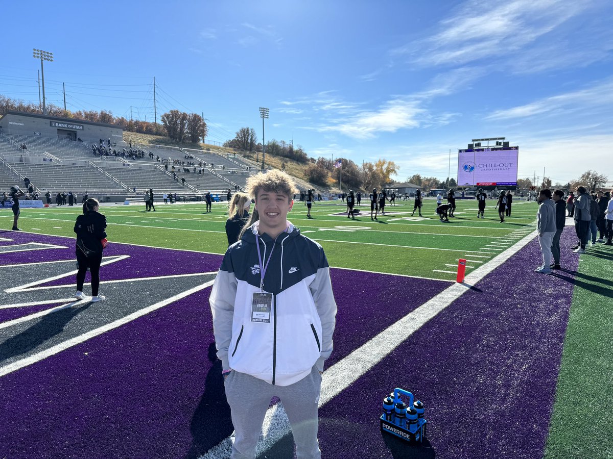 Had a great time at <a href="/weberstatefb/">Weber State Football</a> this weekend, thank you for having me out! Great experience and great win!
<a href="/skyler_ridley/">Coach Ridley</a> <a href="/Tana_Vea/">Tana J. Vea</a> <a href="/CoachBrentMyers/">Brent Myers</a> <a href="/Matty_AhYou/">Matty Ah You</a> <a href="/mmental7/">Mickey Mental</a> @GoBigBlue_PHS