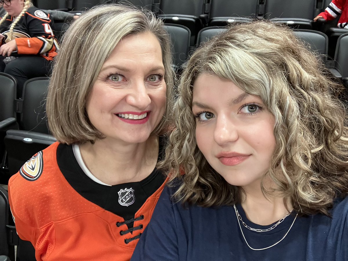When I’m watching my team play, at home on TV, I WISH I could be at @HondaCenter, with our friends, enjoying the atmosphere, great food and drink, and the excitement of @AnaheimDucks hockey! #FlyTogether #vacationplanning
