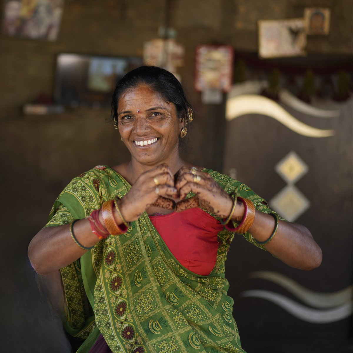 With every act of kindness and generosity, big or small, we all have the power to change someone's day 🫶

Today we're so grateful for the kindness of our network, who do so much to help build a more compassionate and caring global community #worldkindnessday