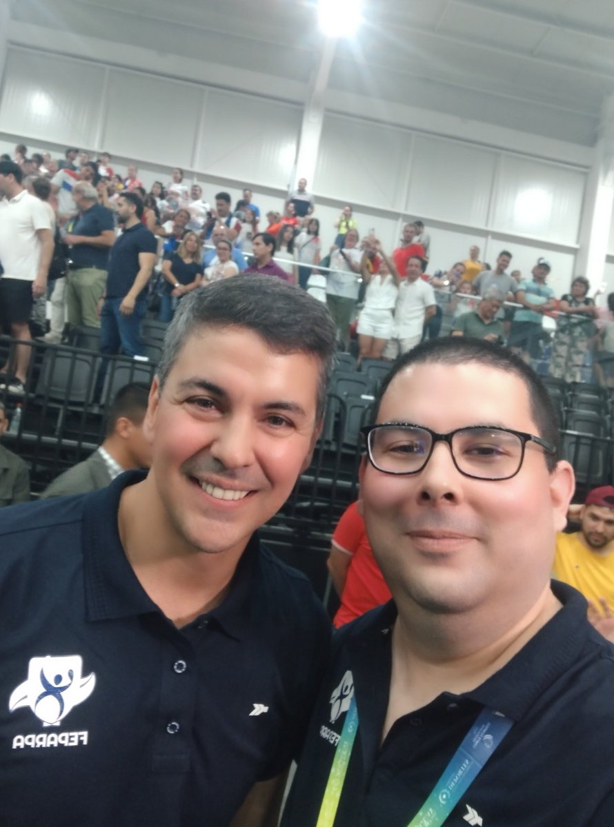 Gracias presi <a href="/SantiPenap/">Santiago Peña</a> #NoFilter #WorldPadelChampionships <a href="/sndpy/">Secretaría Nacional de Deportes</a> <a href="/padelfip/">FIP - International Padel Federation</a> <a href="/feparpapy/">Federación Paraguaya de Padel</a> <a href="/PrensaHonor/">Honor Colorado</a> <a href="/ANRParaguay/">ANR - Paraguay</a> <a href="/PresidenciaPy/">Presidencia Paraguay</a>