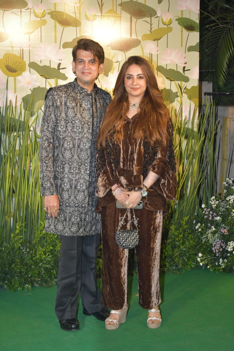 RahoolNKanal's tweet photo. Happy Diwali from us to you !!! https://t.co/R9ZXJnqUqh
