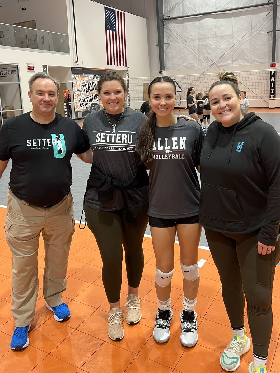 Emily Capangpangan (@emilycapangpang) on Twitter photo Thanks for the coaching today <a href="/SetterU/">SetterU</a>
I can’t wait to see you in Austin
🩵🖤
<a href="/1UnitedVBC/">1 United Volleyball</a>
<a href="/ALLENVBALL/">Allen Volleyball</a>
<a href="/PDTexas/">Prep Dig Texas</a> Thanks for the coaching today <a href="/SetterU/">SetterU</a>
I can’t wait to see you in Austin
🩵🖤
<a href="/1UnitedVBC/">1 United Volleyball</a>
<a href="/ALLENVBALL/">Allen Volleyball</a>
<a href="/PDTexas/">Prep Dig Texas</a>