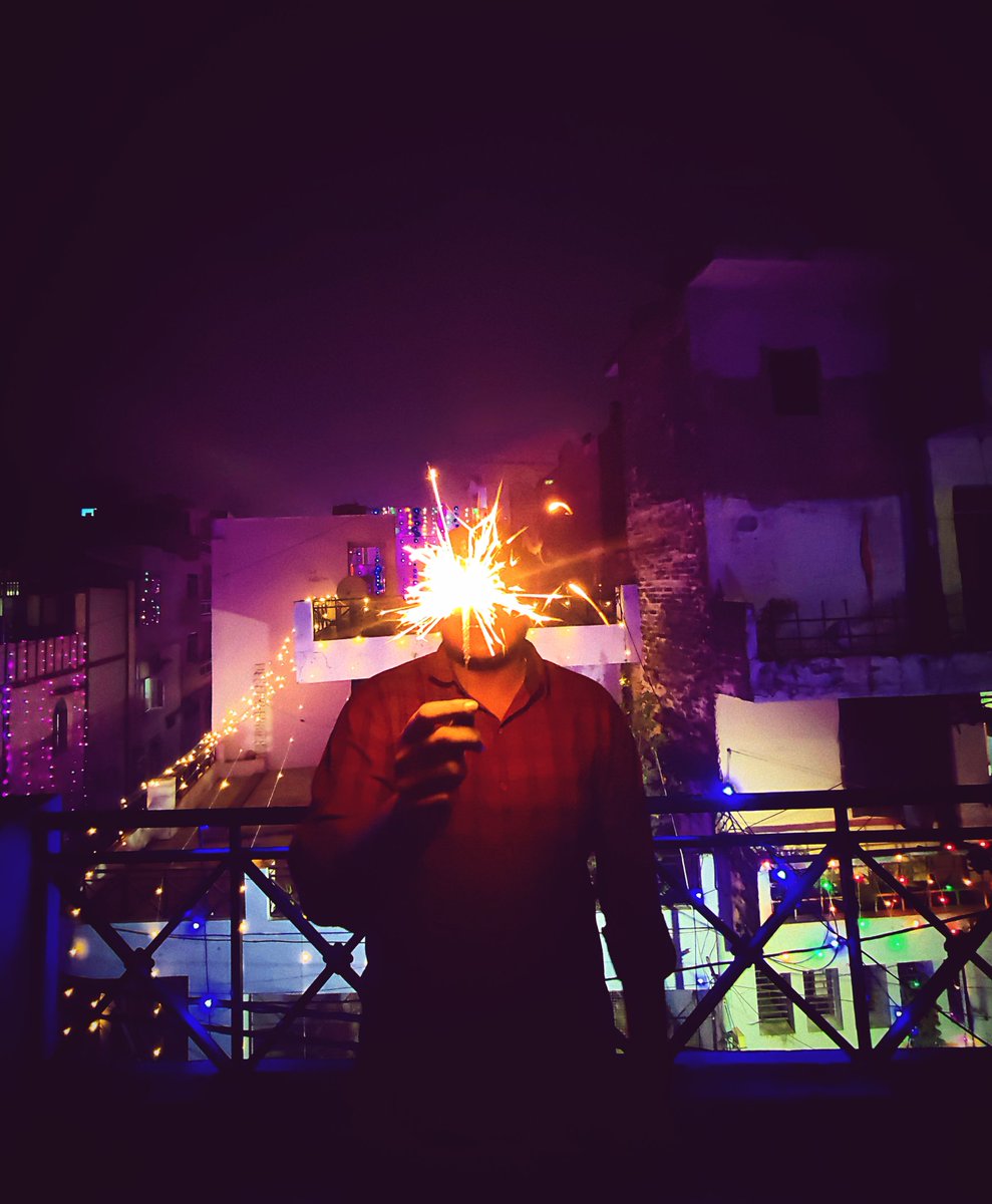 LightWhisperers's tweet photo. Spreading Diwali Vibes 🪔🪔
#diwalivibes 
#diwalicelebrations https://t.co/VVl8uCBaTG