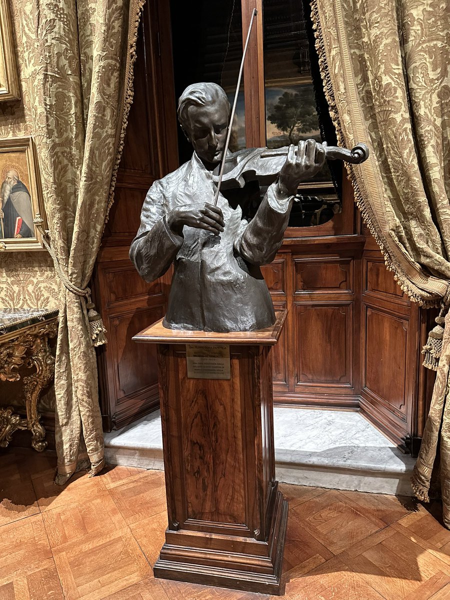 Sandranatuno80's tweet photo. Filippo Andrea VI Doria-Pamphilj

#doriapamphilij https://t.co/4o8JfjW6hM