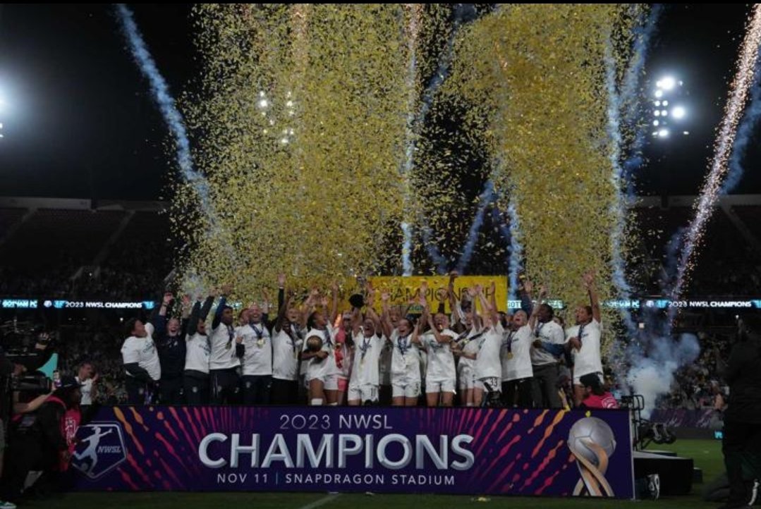 Campeones 2023 <a href="/NWSL/">National Women’s Soccer League</a>

Táctica, Tecnologia, sistemas... nada de eso es tan importante como el valor de las personas que nos rodean

La clave del éxito es entender que cada persona es especial

Nada es tan poderoso como decir  "gracias", "por favor", "de nada" ... o una sonrisa.