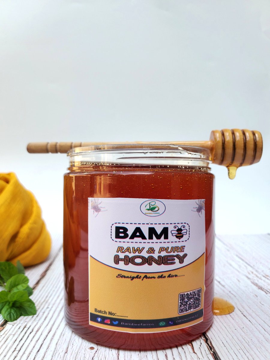 bambeefarms's tweet photo. Indulge in the golden sweetness of nature with our pure, raw honey – 
Available in 
50cl;2300
1L:4,000
5L;18,000 NGN

To order kindly send a DM.

Pls RT https://t.co/9ZIGKKmeIp