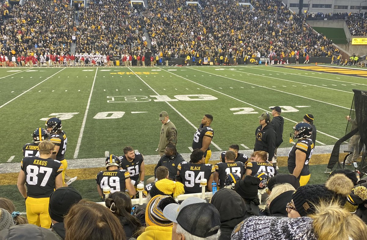 jan_bahlmann's tweet photo. Had an amazing day getting to watch @Yblack74 and the Iowa Hawkeyes yesterday! Thanks Yahya, always great to see our Marshall Tiger football players! 
@tbahlmann65 @BlackDemuth @MHSTigerFtball https://t.co/jbxUL5lEiF