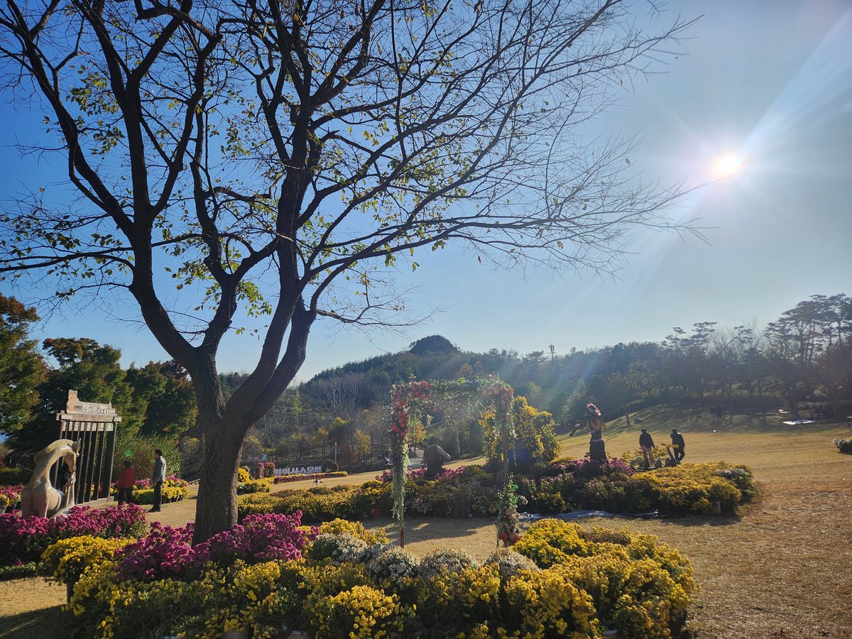 영인산
