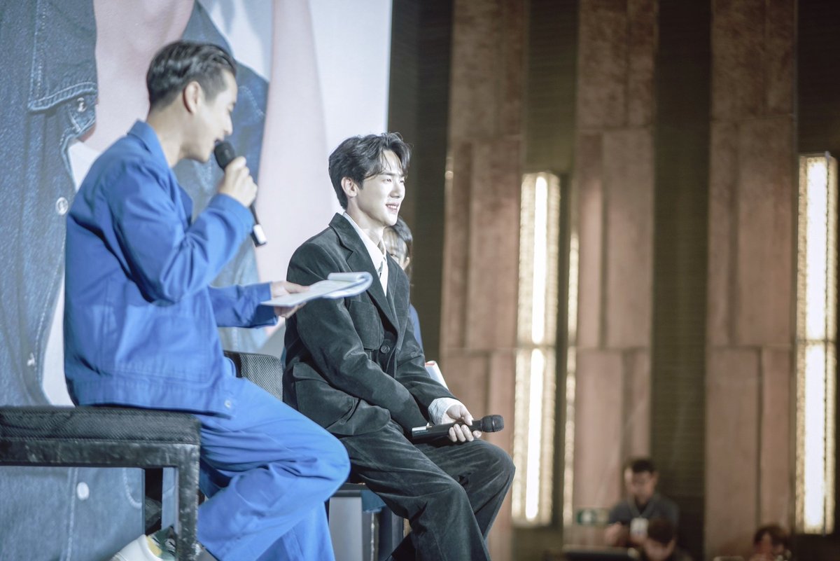 VVe_Ent's tweet photo. ขอบคุณทุกๆคนที่เข้ามาเป็นหนึ่งในความอบอุ่นที่น่าประทับใจ 💙 [1] https://t.co/0QLG1a0yh8