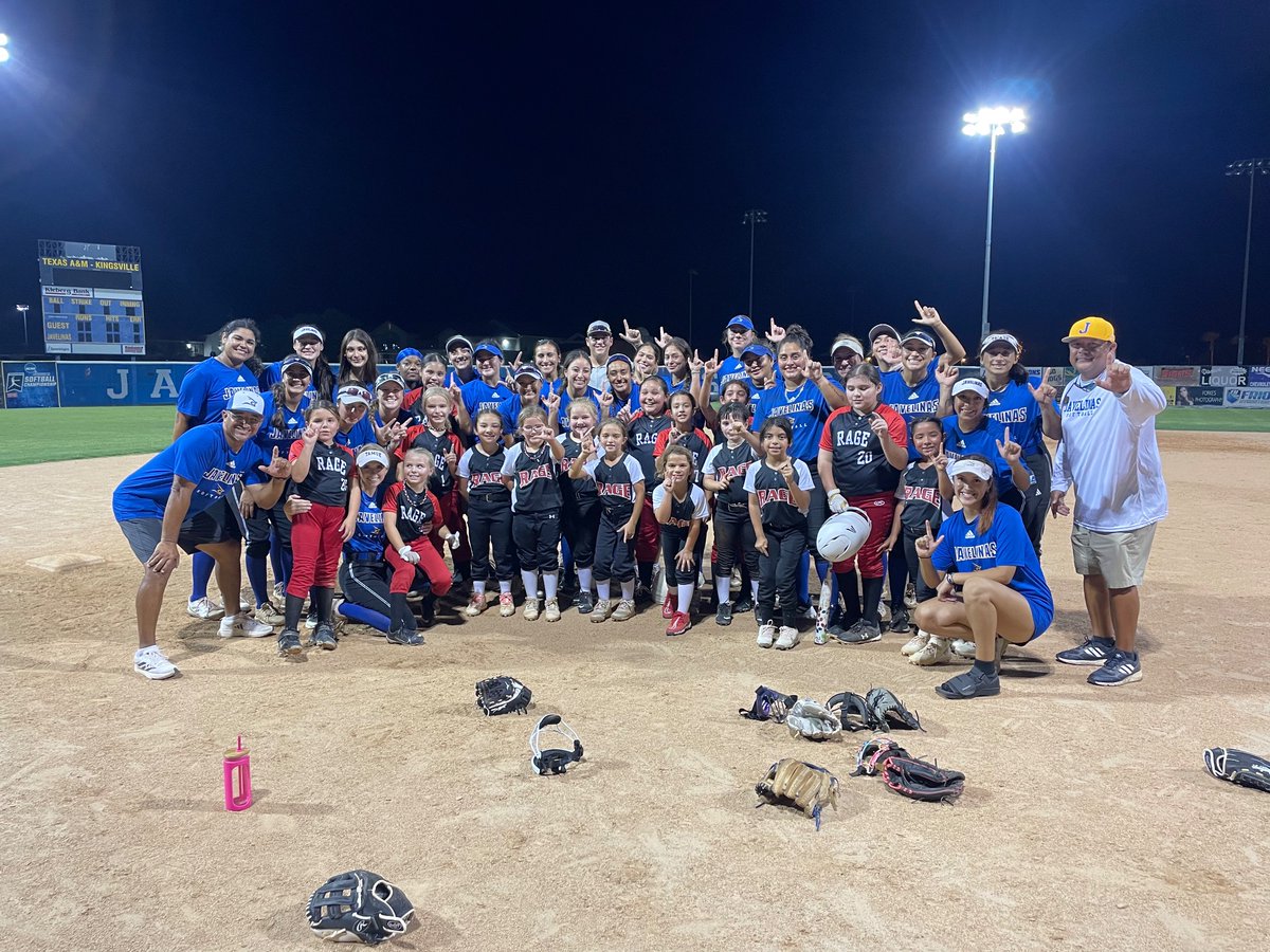 Javelina Softball tweet media