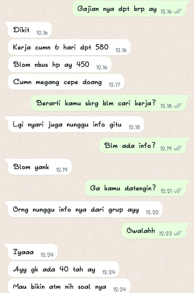 highyukheixi's tweet photo. disini temen gue bilang , kalo kakanyaa si pian alias nama aslinya alfian iniii pinjol tp kta dia gadein ijazah ceunah . trs ini masi orang yang sama karna si pian ini gonta ganti nomor jadi wpp wa temen gue beda yaaa. bayangin se ngemis apa ni cowooo ga tau malu bangettt https://t.co/VL1p9Dqfgp