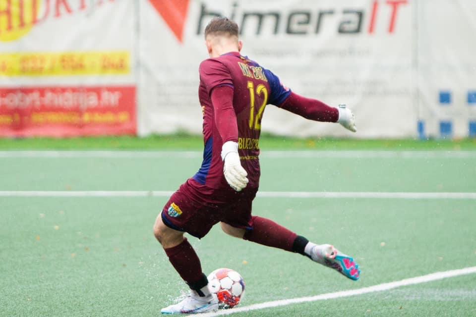 accesspubs's tweet photo. Ex @FK_Beograd GK, Dawson Bojanic pictured in Saturday’s league game for NK BSK in the Croatian https://t.co/f9afxgWMPf In what at times was more a game of water polo, a 0-1 result against a top of the ladder club was pleasing but another that got away. Bring on next week 🟨🟦 https://t.co/5JX2FqLYhA