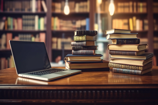 PNS_News's tweet image. The impact of public schools is being celebrated across the country this week, including the role school libraries play in enhancing students&apos; curiosity.

pnsne.ws/40AQ2ZS

#PublicSchool
#LibrariesTransform