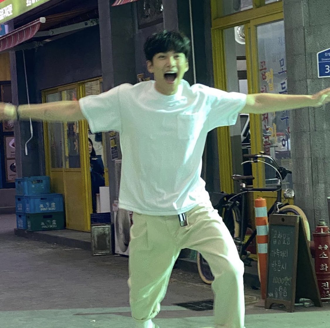 ｚｚ.. tweet media