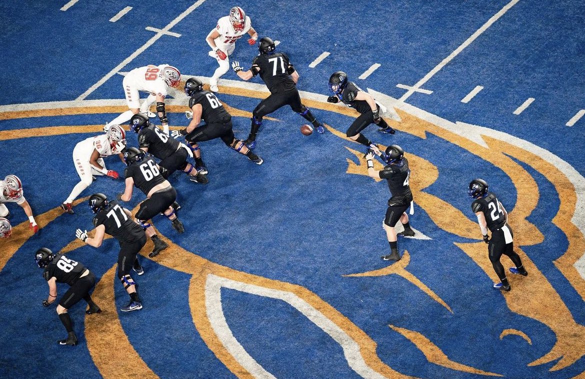 1-0...
Let's work 💙🧡