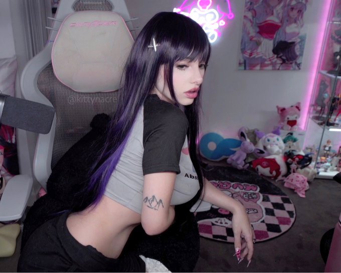 after stream ☆*:.｡. o(≧▽≦)o .｡.:*☆ https://t.co/5RH6tu5oMX