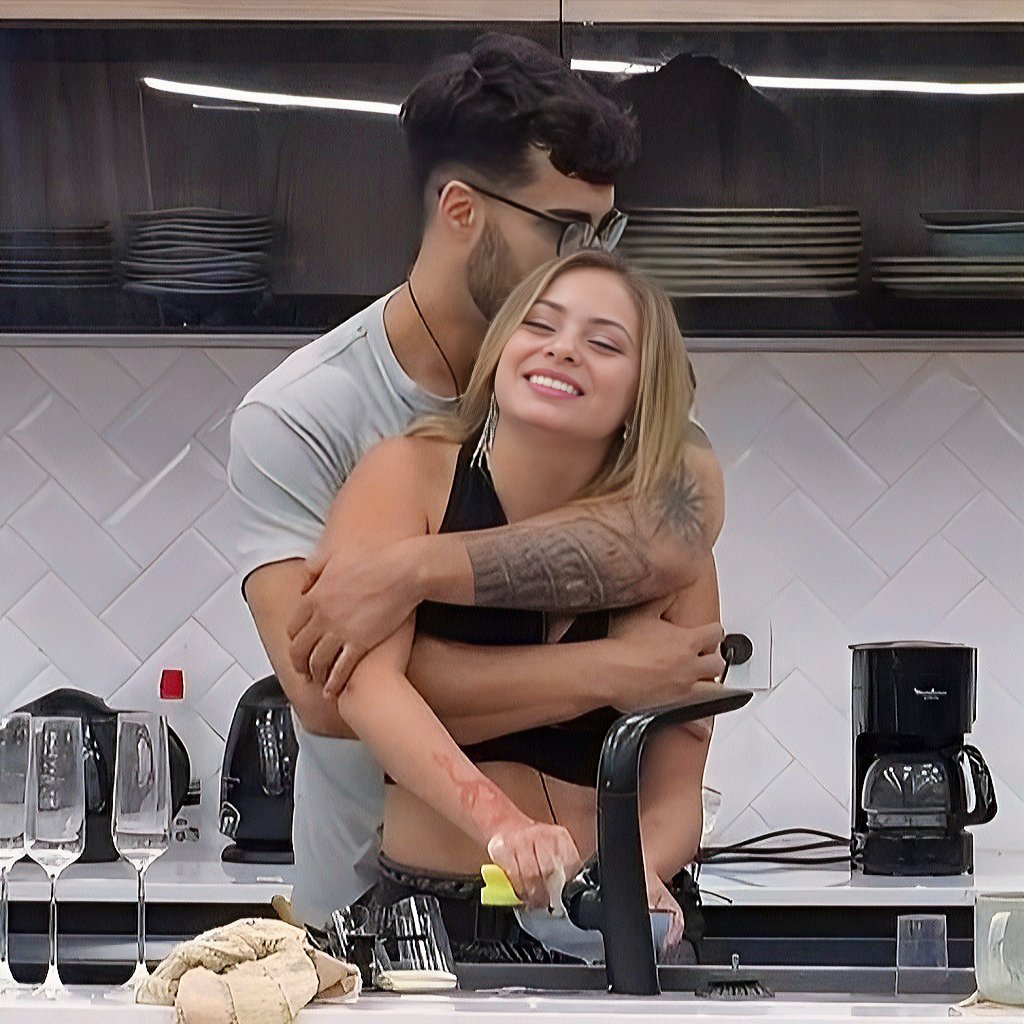 samuri1920358's tweet photo. QUIERO AGRADECER A LAS CONYSTAS Y A LAS JORLETH POR SU APORTE CADA GRANITO DE ARENA SIRVIO PARA HACER ESTE MOMENTO POSIBLE MAS AMOOOO💕💖
#Jorleth
#ReinasBellasGH
#Distrito12xHans
#GranConstanza https://t.co/P6TMila7vl