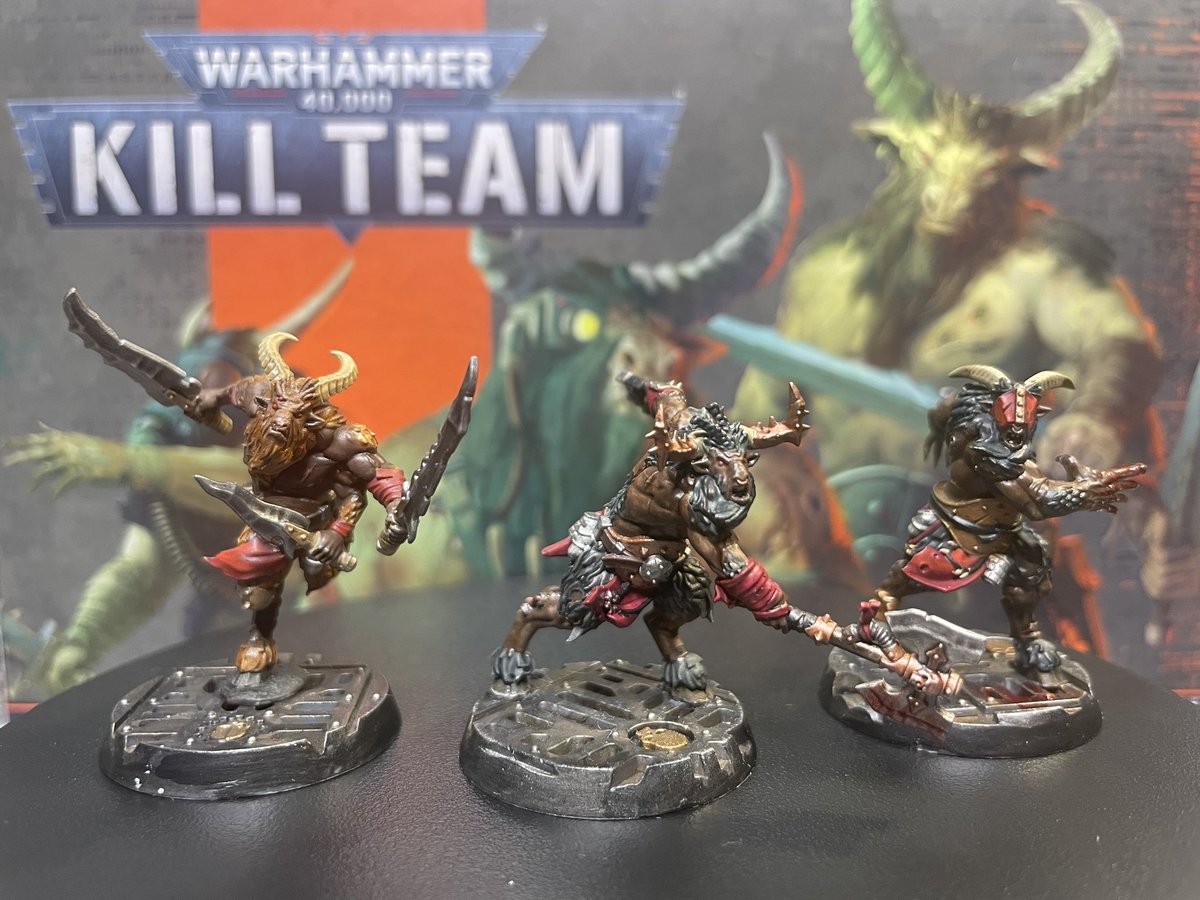 DasPrints's tweet photo. The painting competition I entered wrapped up and I was able to pick up my submissions. Here’s some cleaner shots of them since I had to turn them in immediately after finishing them. I didn’t place but it was fun to try! #warhammer40k #WarhammerCommunity #PaintingWarhammer https://t.co/O1I3uumNOx