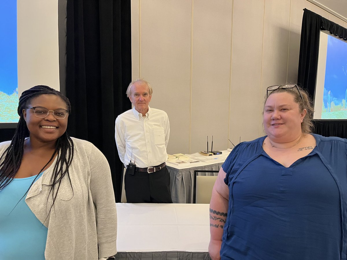 future_DrHatton's tweet photo. Had the pleasure of attending the Reports and Presentations course today, taught by @EdwardTufte himself! 
Learned soo much! Thank you to the UMass IMSD program for sponsoring me to attend this meeting- and my friend Hillary for joining me. #womeninSTEM #futurePhD https://t.co/rB5qZCy2vR