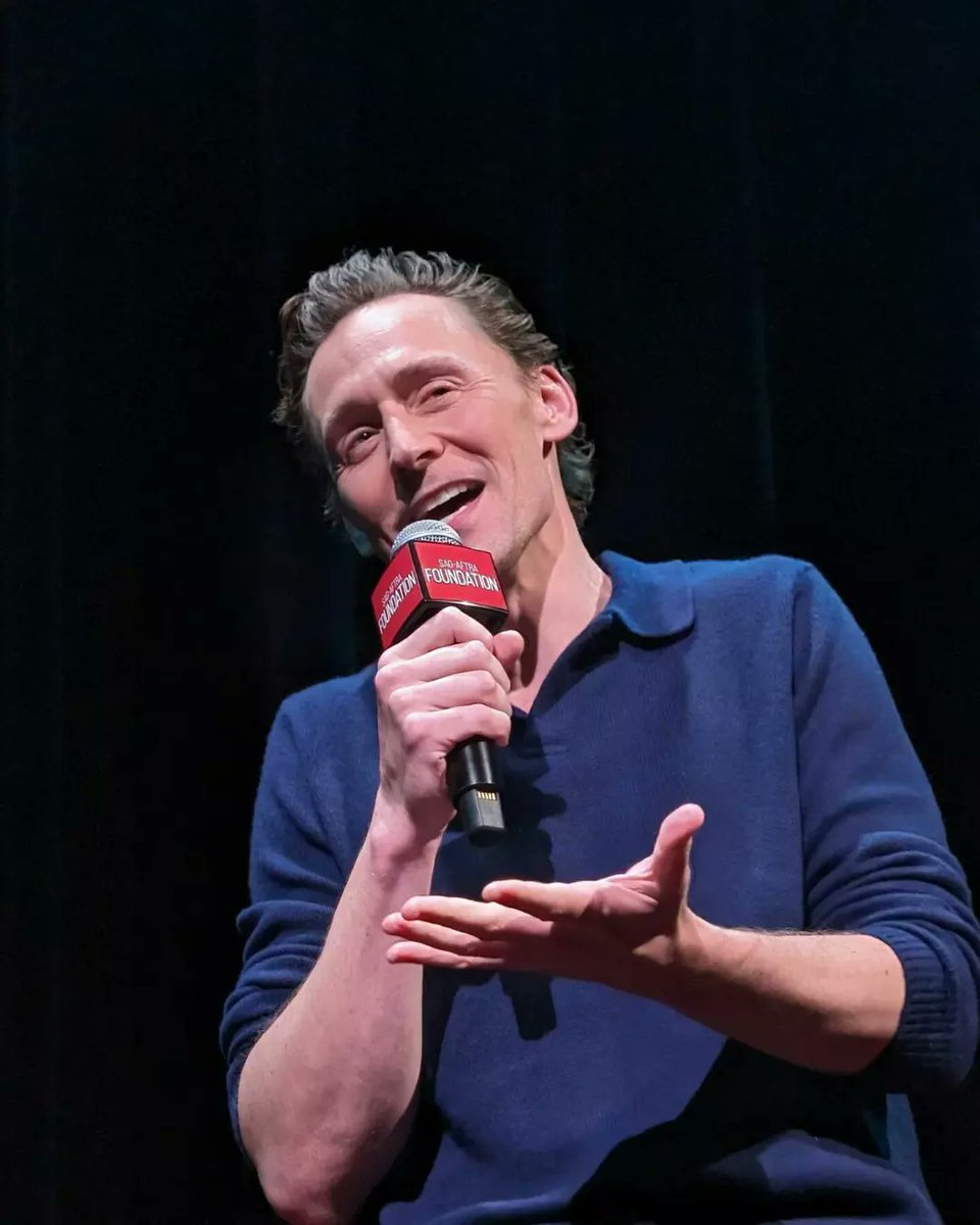 maryensenada's tweet image. Tom Hiddleston asiste a la SagAftra Conversation, en el Robin Williams Center de Nueva York.
12 de Noviembre 

📸 Neko Ferro (instagram)

#TomHiddleston #SagAftra #Loki2 #NewYork 4