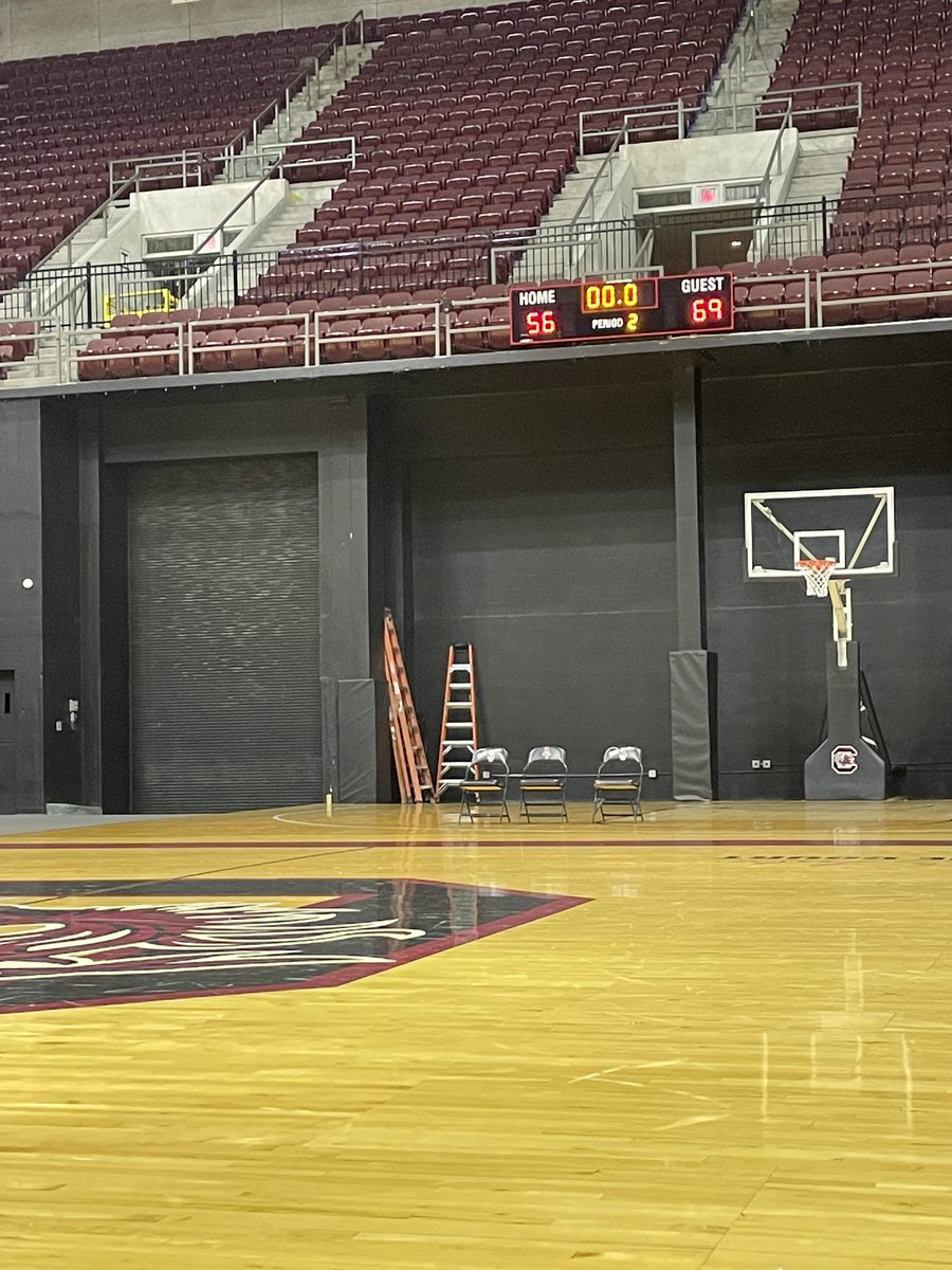 First manager game of the year capped off by a 40 piece from <a href="/CoachRyanK1ng/">Ryan King</a> in the 69-56 win against <a href="/USCMBBmanagers/">GamecockMBB Managers</a> <a href="/ManagerGames_/">Manager Games</a>