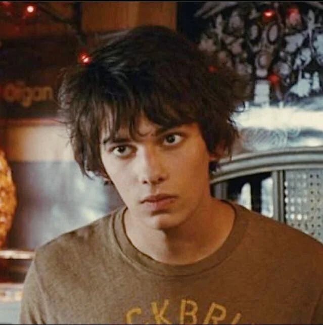 PopBase's tweet photo. Happy 32nd birthday to Devon Bostick. https://t.co/Q193fhLKkf