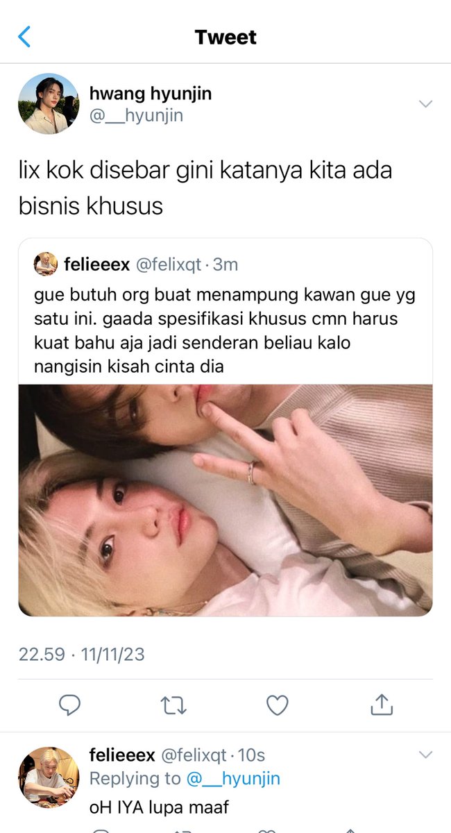 lily tweet media