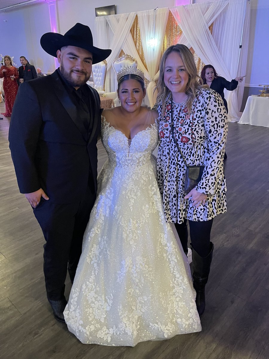 The chapter 📚where you start attending former players weddings!! 🥰 Congratulations to The Hernandez’s!! #leebasketball🏀 #felling👵🏼 #loveallmyplayers