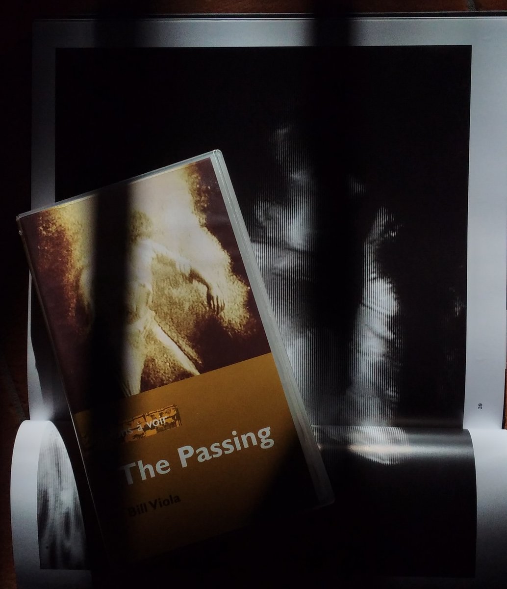 Bernynavigator's tweet photo. Omaggio a Bill Viola, The Passing videotape #BillViola #videoart https://t.co/JknCCYtxxj