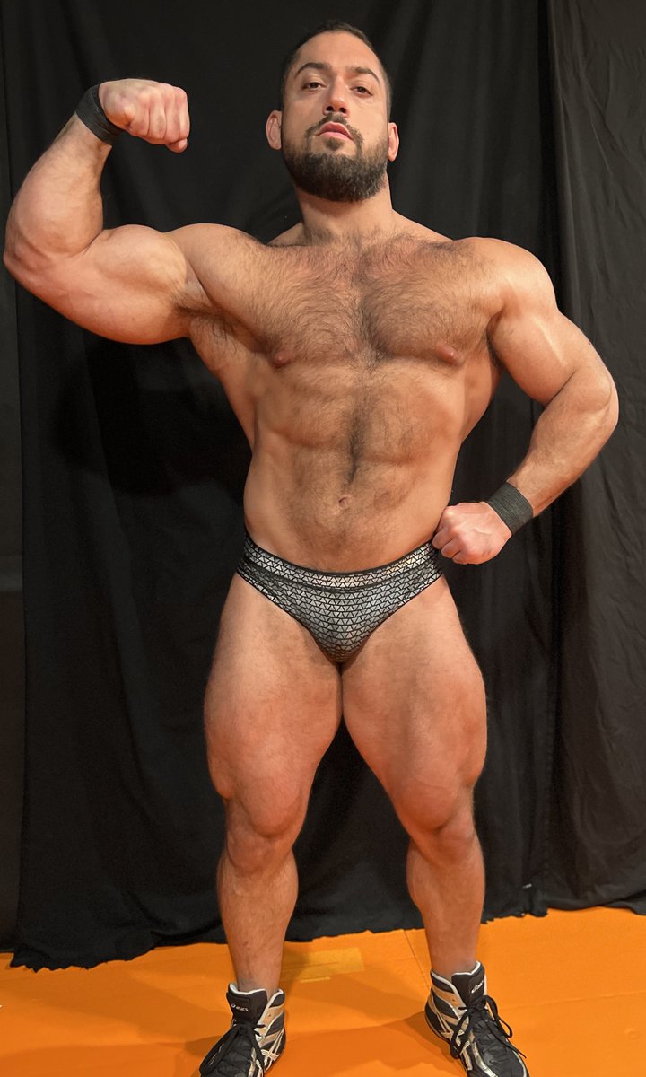 RowdyArmstrong's tweet photo. Gay Pro Wrestler MONSTAH MIKE
#GayProWrestling #AllWorldProWrestling #RowdyArmstrong #ProWrestling #GayWrestling #monstahmike #Wrestling #rockhardwrestling #flex #perfectpecs #EroticWrestling #gaywrestlingvideo #ProGayWrestling #ProWrestlingFiction #Bodybuilder #PROWRESTLER https://t.co/Dk4D4t40hv