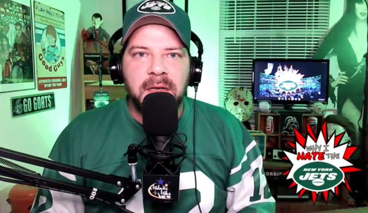 MidniteMikeShow's tweet image. Why are you still awake?
Before you go to bed, check out my reaction to the #Jets vs. #Raiders.
It's 8 minutes you will enjoy...
if you are a fan of a team OTHER than the Jets.

Link⤵️
youtu.be/GaY_vMo8CKg?si…

#NFL #TakeFlight #RaiderNation #SNF