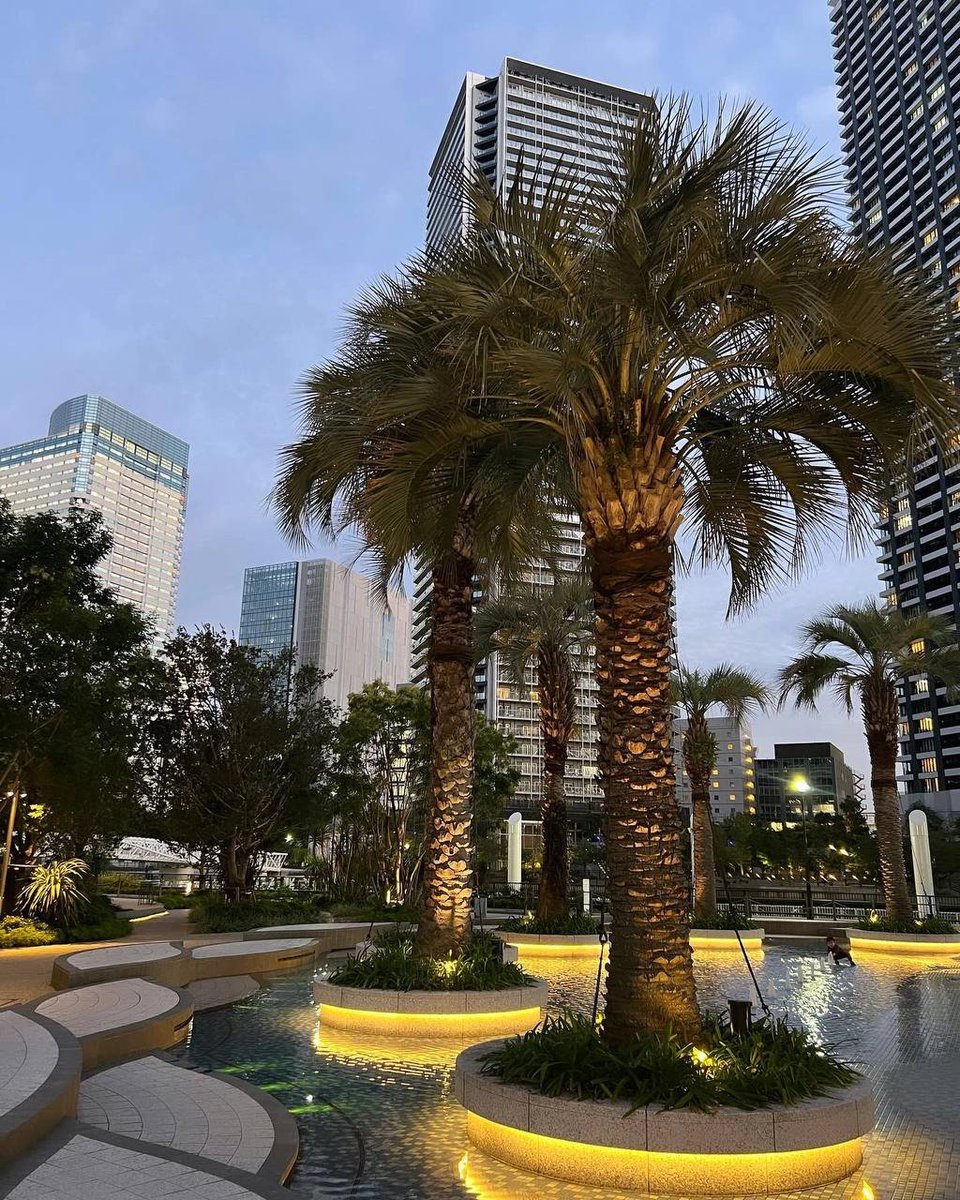 ramirezruby32's tweet image. It’s almost late in the world, it’s winter in the mountains and rivers