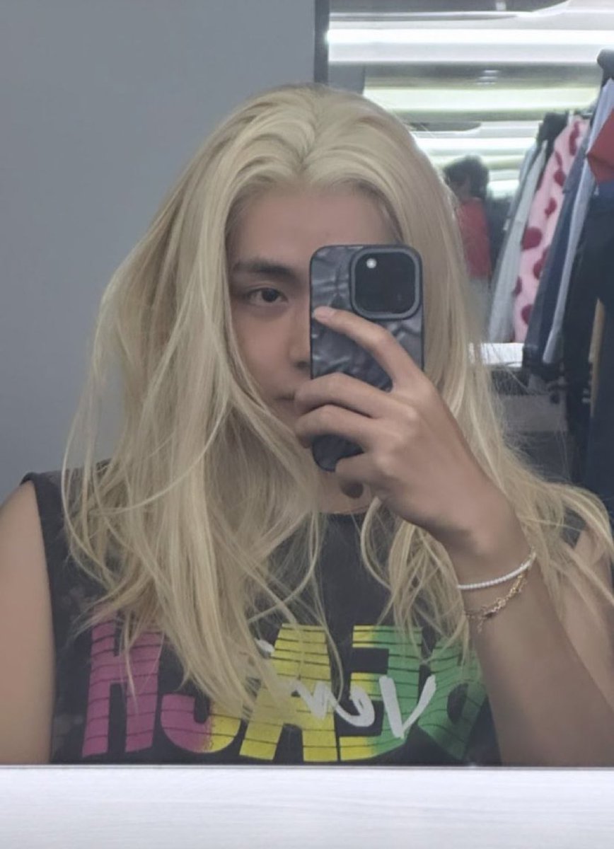 เทอมีวิก ฉันก็มีวิก เทอมีซัมสุง ฉันมีไอโฟน