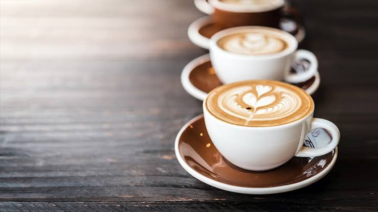 darkwebhaber's tweet image. Sabah aç karnına kahve içmenin vücudumuzun adrenalin seviyesini yükselttiği ve bu yüzden gün içinde daha gergin ve sinirli davrandığımız ortaya çıktı.