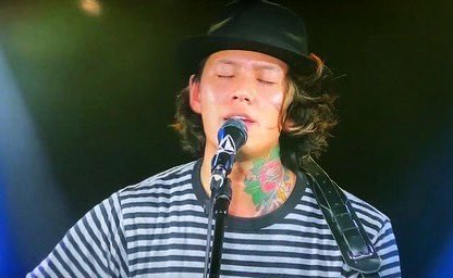 Music_LiO's tweet image. 次のライブは沖縄音楽月間まちなかLIVEへの出演になります🎙️ 

アコースティック音波でお届けさせて頂きます🎵

入場無料で数々のアーティストを楽しめる夜になっておりますので是非遊びにきてください✨