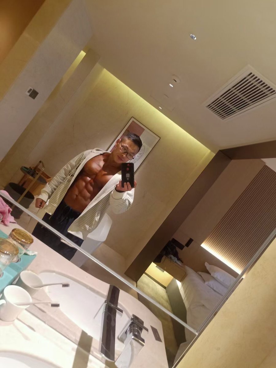 酒店自拍 要开始干活了