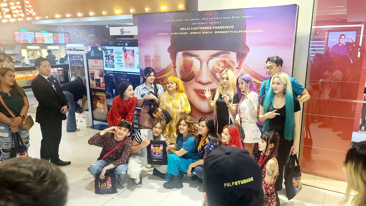 Rolling_Quartz's tweet photo. Amazing experiences and good memories in Philippines 💎❤🇵🇭👑🔥 

#RollingQuartz #ost #blaze #cameo #MaamChief #PulpStudios #Philippines #Diadem https://t.co/IfXRdGVM7V