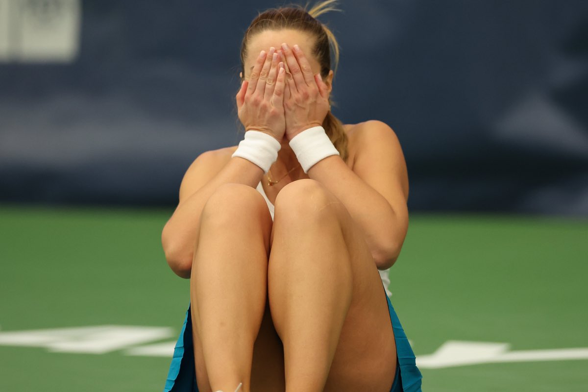 sabinelisicki tweet picture