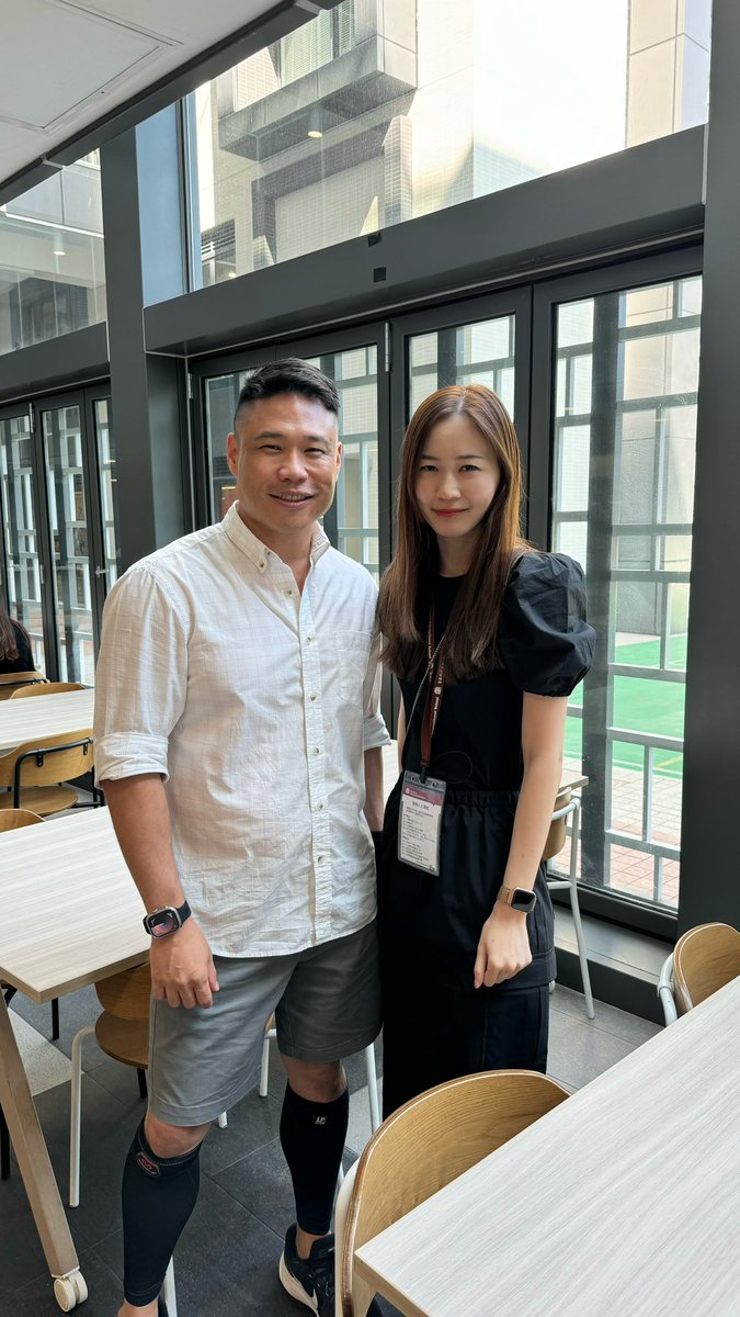 vickyyhengg's tweet image. Grateful to @_EdShare for arranging me a fantastic learning session with @CISHK Mandarin teachers this morning about #DualLanguageProgram
Thank you @kuo_pp &amp;amp; Tina for your precious time 🥳