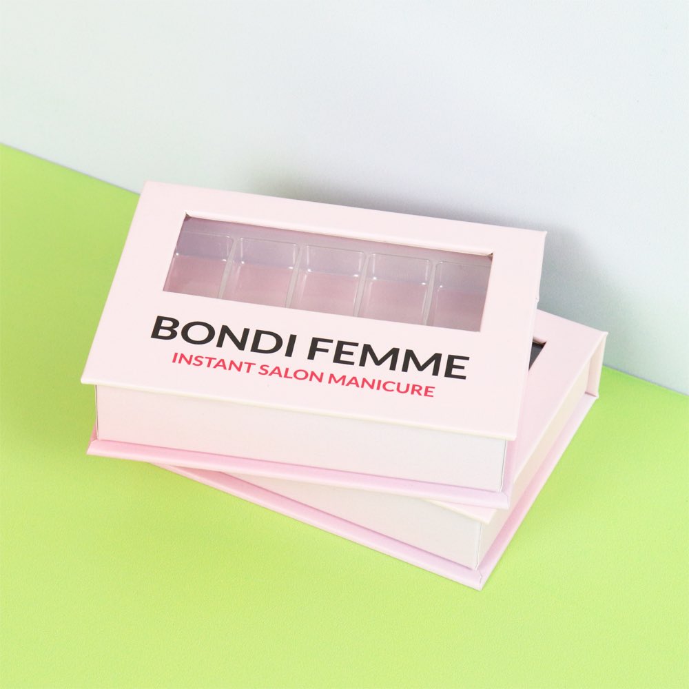 crownwinalice's tweet image. A cute pink packaging box with clear plastic window.
#paperboxsupplier #paperbox #paperboxfactory #packagefactory #packagedesign #giftboxcustom