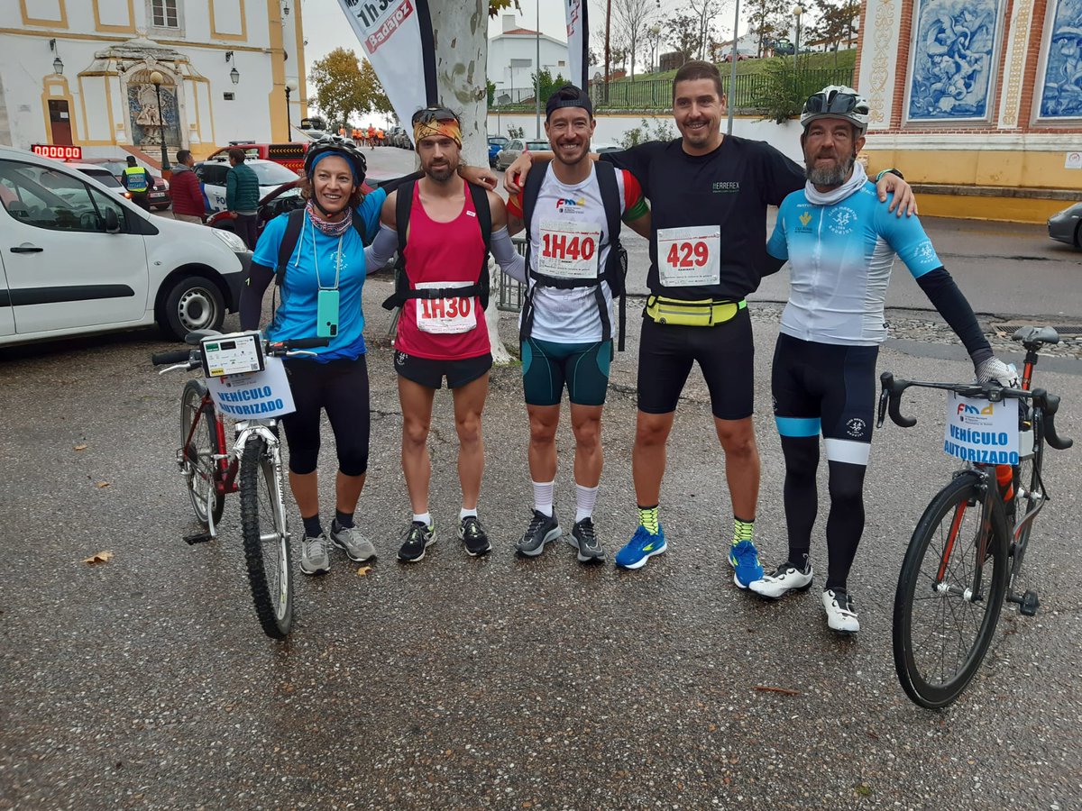 👩‍🔬El Proyecto COMUNICAIRE de la #UEx analiza la calidad del aire en la 34ª edición del Medio Maratón Elvas - Badajoz

🏃🏃‍♀️Tres corredores y dos ciclistas portaron sensores especializados para medir los niveles de contaminantes atmosféricos

ℹ️unex.es/organizacion/s…