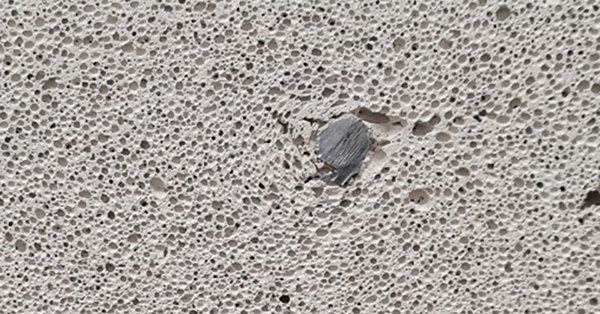 RoofingToday's tweet image. 📰 Do you know how to identify a #RAACroof? Do you know what the options are when it comes to tackling #RAAC material? Kyle Hargreaves @graham_sibbald1 #charteredsurveyors explains how risks can be reduced in November’s edition: bit.ly/RTNov23#page=21 (p40) #roofing