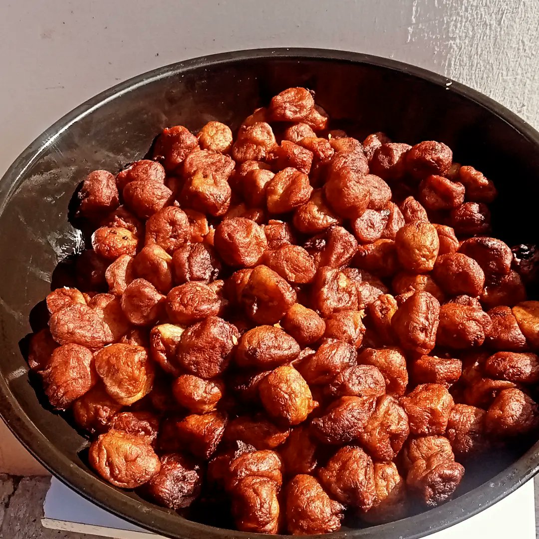 fweshofficials's tweet photo. It constantly pays to devour FWESH as Finger Foods always got best when it is from FWESH! #abeokutasmallchops #abeokutasmallchopsvendor #smallchops #grill #barbecue #fingerfood #fwesh #fweshbasketsfoods #FWESHmakesRightsmallChops https://t.co/Ti6aFVWT2v