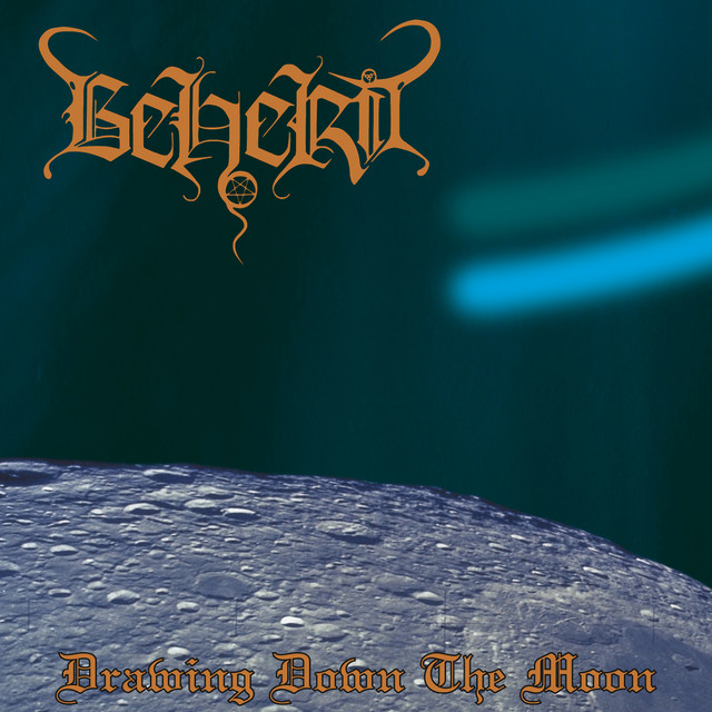 Happy 30th to one of the weirdest, greatest albums ever, Beherit's wacko masterpiece Drawing Down the Moon. Known by many as a high water mark of 90s black metal and by me as the interview in which I compared it to a cooking show. Both big achievements.
machinemusic.net/2020/11/10/pil…
