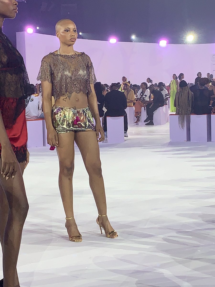 bzingers's tweet image. Basically @gtbank put up a lovely show last night #GTCOFashionWeekend 

My outfit was from: @zingclothier 😍