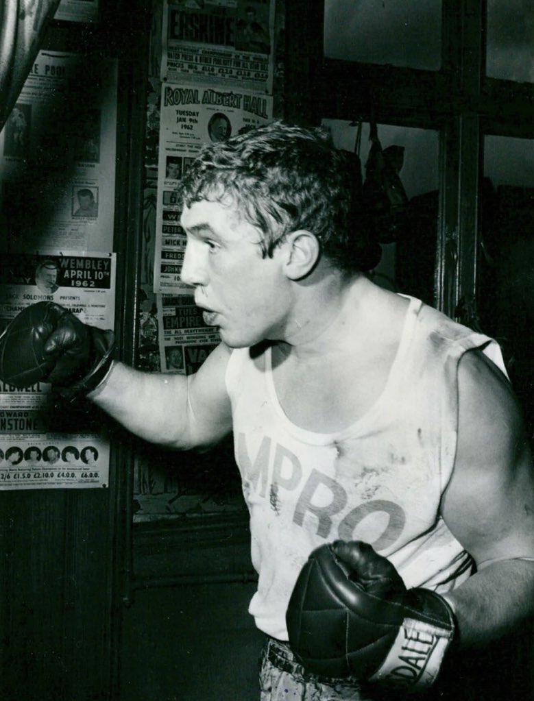 LDNBOXHISTORY's tweet photo. West Ham heavyweight sensation Billy Walker preparing for his fifth professional bout at The Thomas A’Becket in November 1962. The ticket selling phenomenon would flatten Canadian lumberjack Phonse La Saga at Wembley later that week in front of another bumper crowd. https://t.co/3zAMbnRVI8