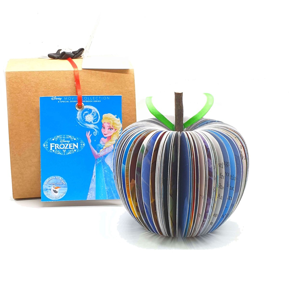 Paperappleco's tweet photo. Personalised gift - Frozen - Do you want to build a Snowman? Apple made from a book https://t.co/IoHlcaKKSQ #CreatonCrafts #mhhsbd #Shopify #DoYouWantTo https://t.co/LGULnoim0l